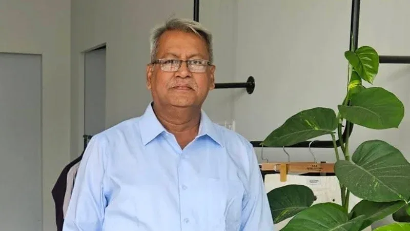 হাসিনার জমানার ডেপুটি গভর্নর পেলেন বড় পুরস্কার