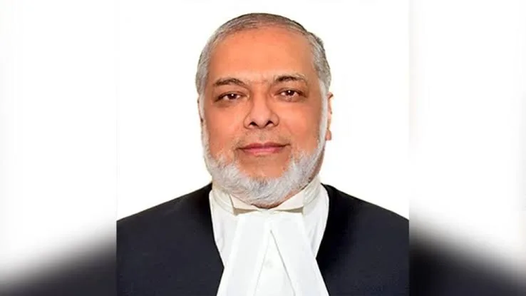 মাননীয় প্রধান বিচারপতি, সুপ্রিম কোর্টের দুয়ার খুলে দিন
